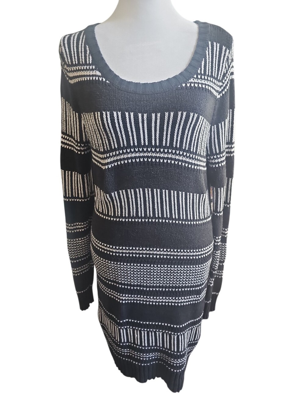 Roxy Knit Long Sleeve Bodycon Sweater Midi Dress Large